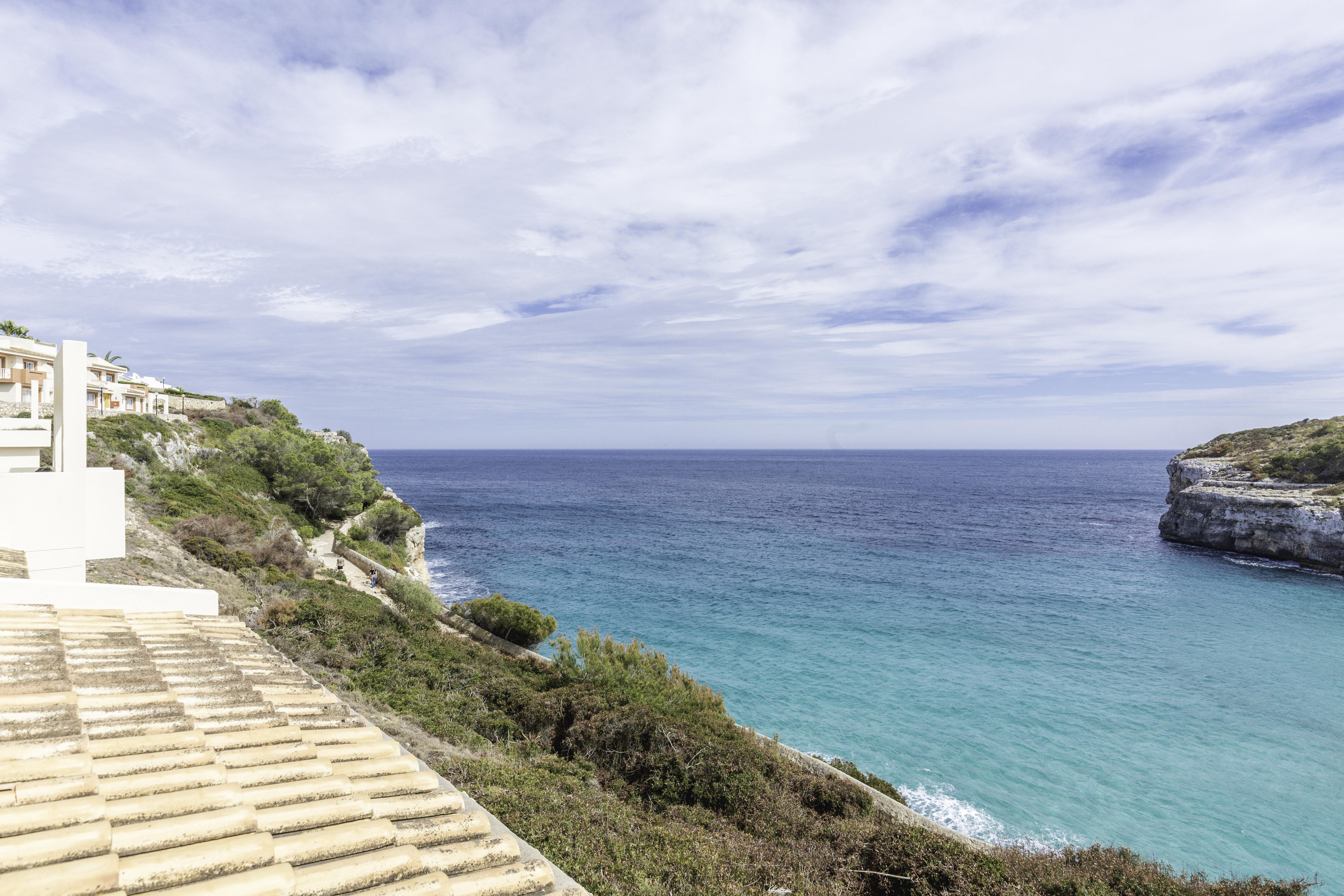 Blau Punta Reina Hotel Cala Mandia  Exterior photo